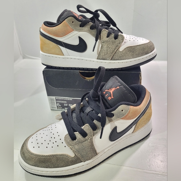 Nike Shoes - NIKE AIR JORDAN 1 LOW SE FLIGHT CLUB YOUTH KIDS SHOES SIZE 6Y=W7.5 DX4374-008